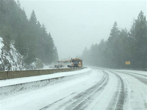 Weather siskiyou summit oregon - Road & Weather. Road Conditions Map; NOAA Forecasts; Custom Cameras; ... Tualatin Sherwood Rd at OR99W Washington County - Tualatin Sherwood Rd at Oregon St Washington County - Tualatin Sherwood Rd ... Siskiyou Chain Up Area I-5 at East Pine I-5 at Exit 6 Near Siskiyou Summit I-5 at Garfield I-5 at Grants Pass I-5 at Grants Pass Exit …